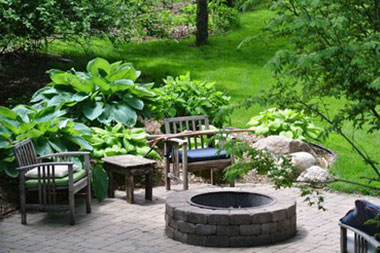 Expert North Bend hardscapes landscaping in WA near 98045